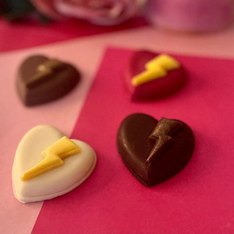 Love Struck Hamper with Salted Caramel Brownie Love Struck Hamper with Salted Caramel Brownie
