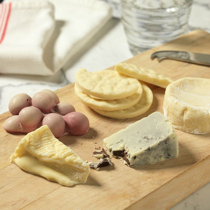 chocolate cheese and crackers