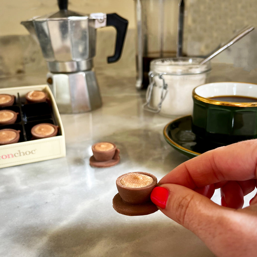Cappuccino Flavoured Chocolate Cups