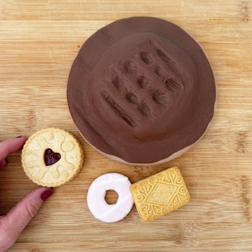 Giant Dark Chocolate Jaffa Cake