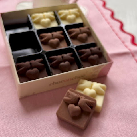 Assorted Chocolate Lovebirds